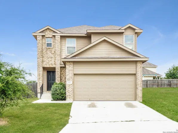 4831 War Horse Dr, San Antonio, TX 78242
