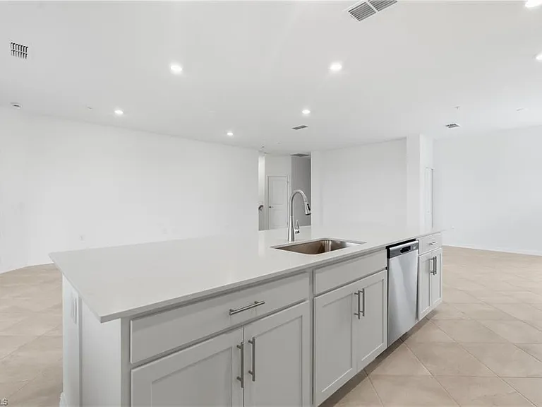 15918 Green Acres Ave #4521 — Photo 10