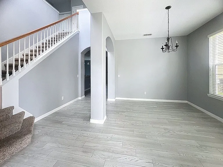 1476 Lexington Ave — Photo 8