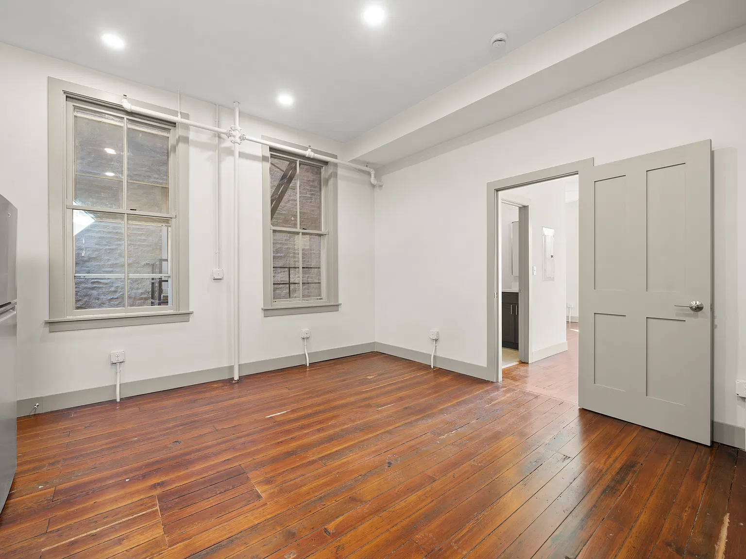 1 bed, 550 sqft, $1,600 — Photo 4
