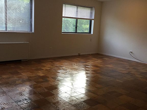 Spacious living-dining room