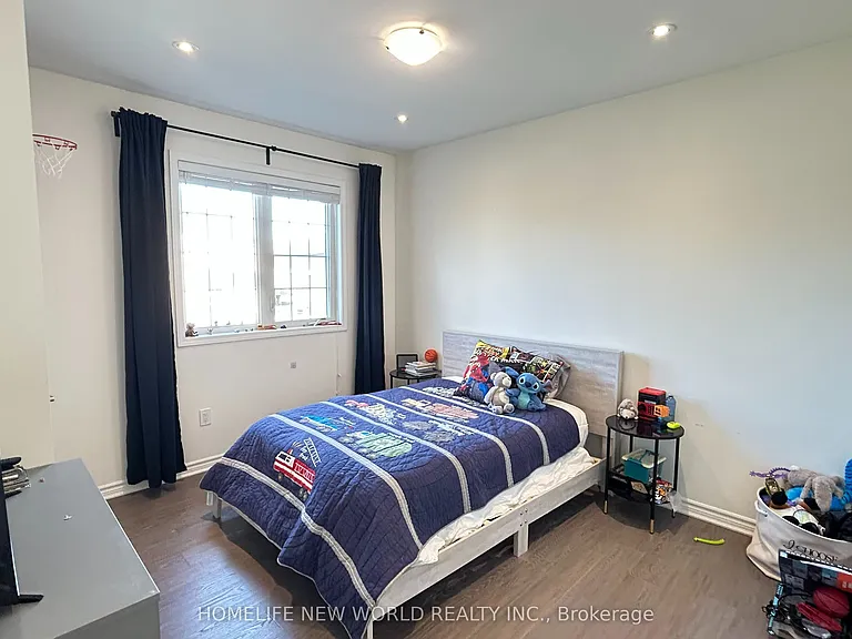 46 Major Cres — Photo 31