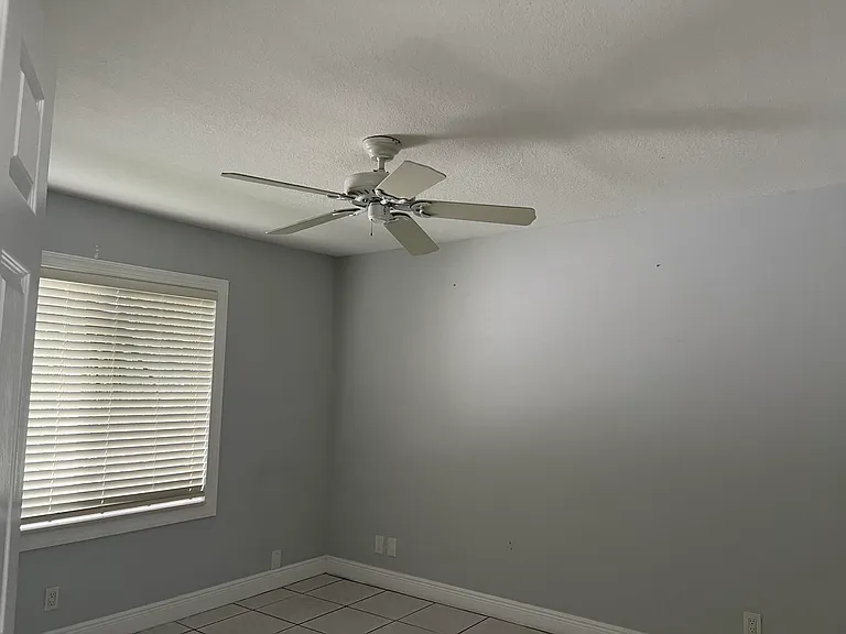 13671 Yarmouth Ct — Photo 14