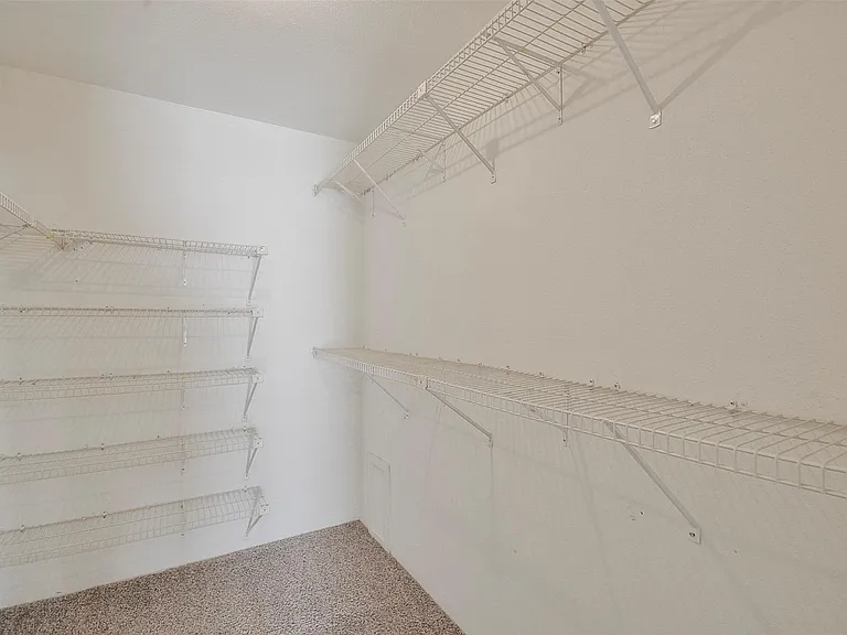 12905 Woodforest Blvd #704 — Photo 16