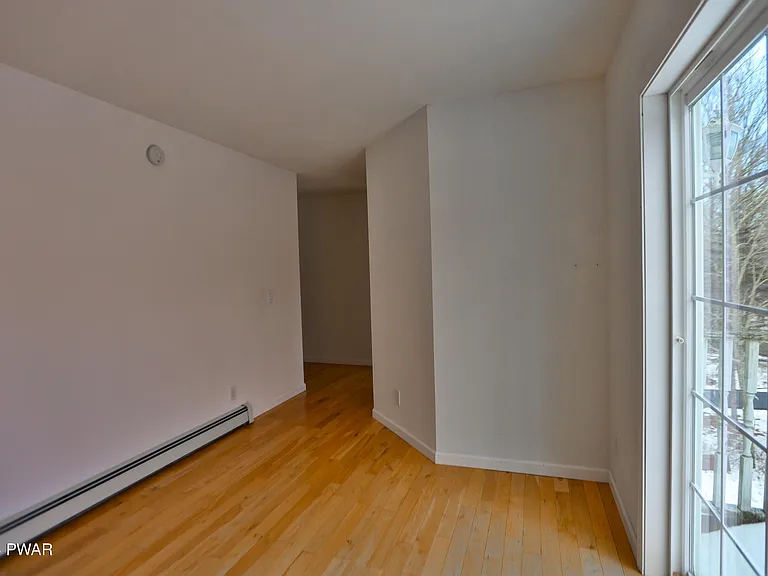 110 Stallion Dr — Photo 33