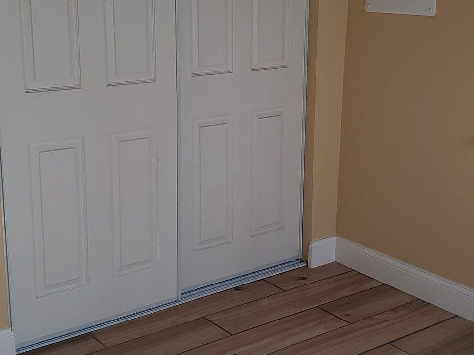 1st image of 10363 Kentucky St