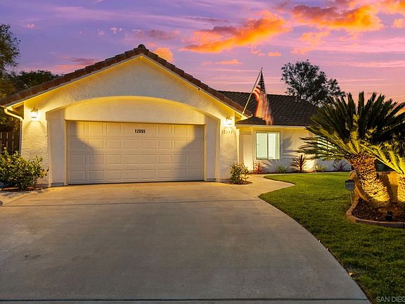 4th image of 12095 Sterling Hill Ln