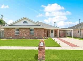 2025 Valmar St, Meraux, LA 70075