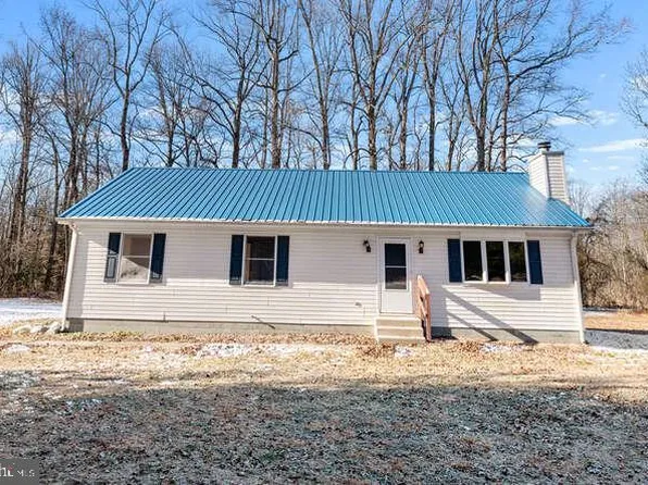 285 Tuxedo Ln, Woodside, DE 19980