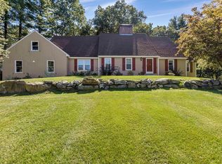 5 Seten Cir, Andover, MA 01810