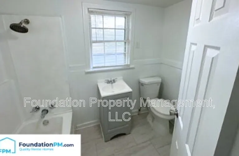 1492 Faxon Ave — Photo 28