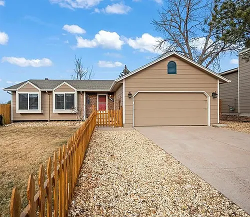 3060 Maverick Dr Photo 1