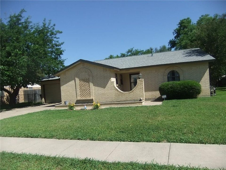 1st image of 7537 Lola Dr