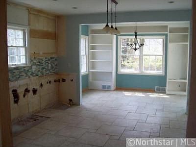 3rd image of 790 County Road East E