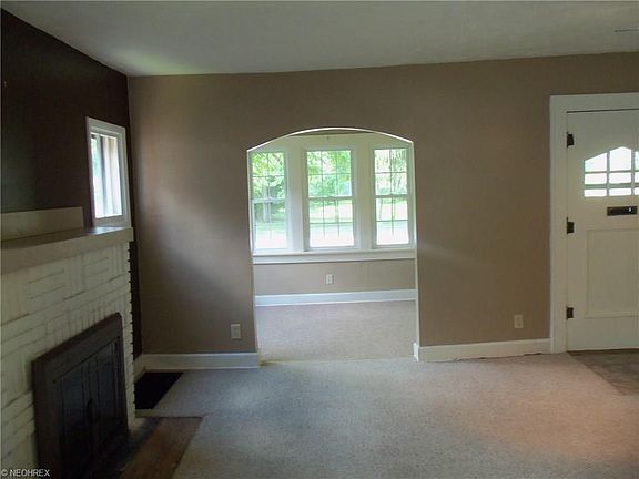 5th image of 771 Tallmadge Rd