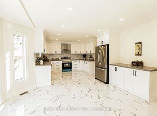 621 Winterton Way, Mississauga, ON L5R3J3