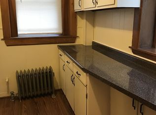 2 Clement St APT 2, Worcester, MA 01603