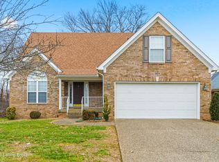3604 Stonyrun Dr, Louisville, KY 40220
