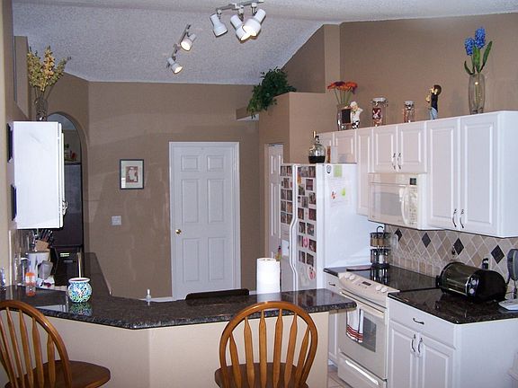 Kitchen from dinette