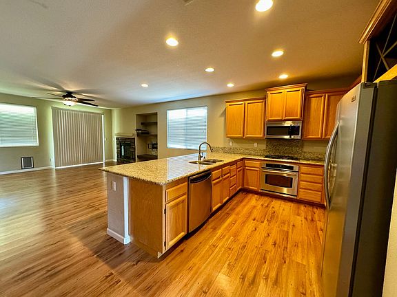 4th image of 1394 Felton Ct