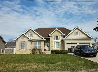 1616 E Rand St, Hobart, IN 46342