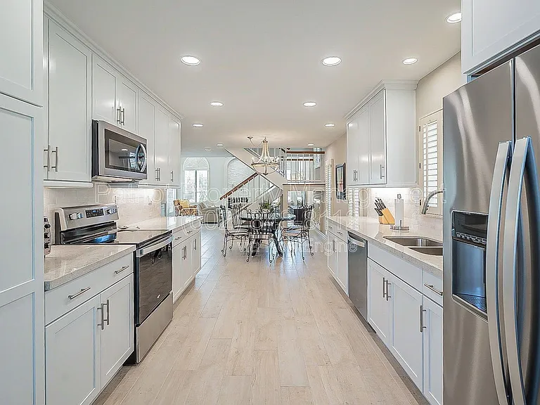 10527 E Fanfol Ln — Photo 10