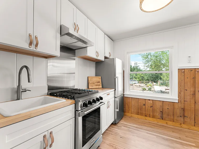 298 Arapahoe Ave #4 — Photo 8