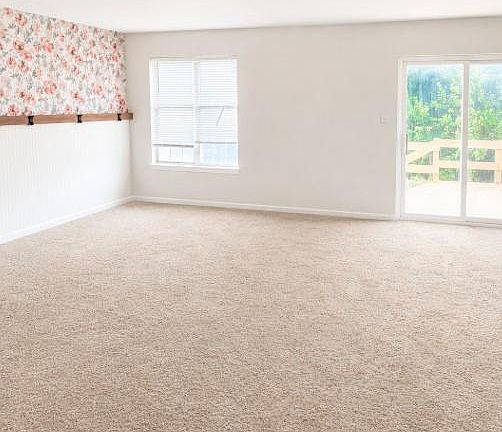 5th image of 224 Liborio Dr