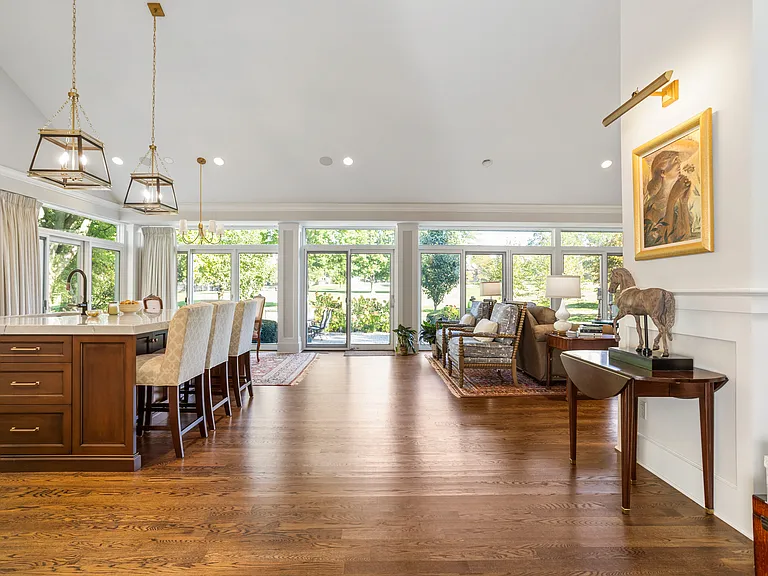 7 Greencroft Dr — Photo 15