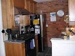 2nd image of 15 Albemarle St APT 6