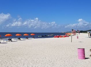 221 Holley St, Biloxi, MS 39530