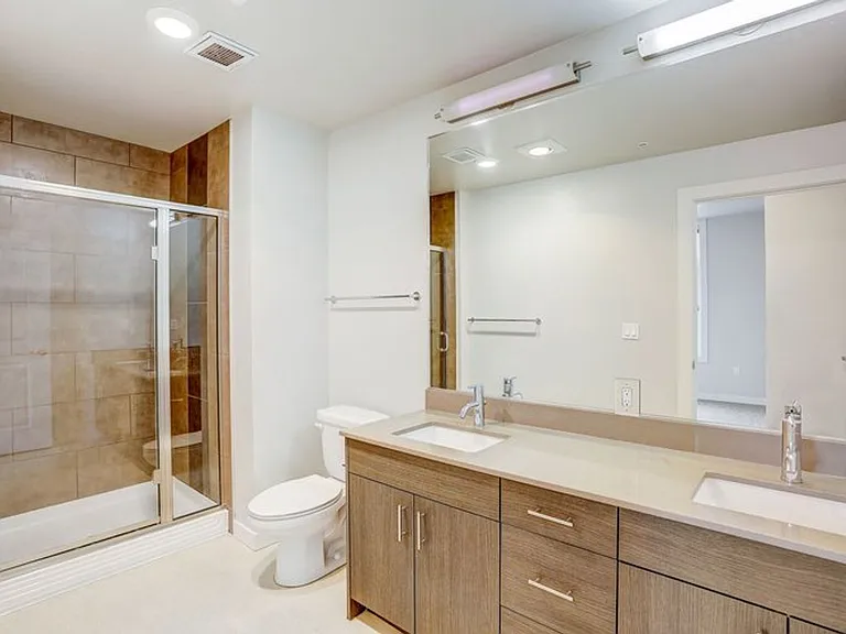 Evolve Apartments — Photo 29
