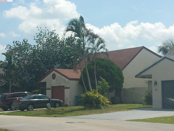 4th image of 39 Tara Lakes Dr E