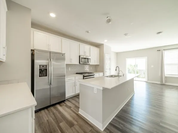 3539 Brampton Ln, Westfield, IN 46074