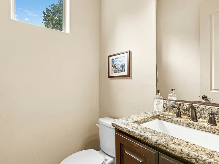 13001 Medina River Way — Photo 11