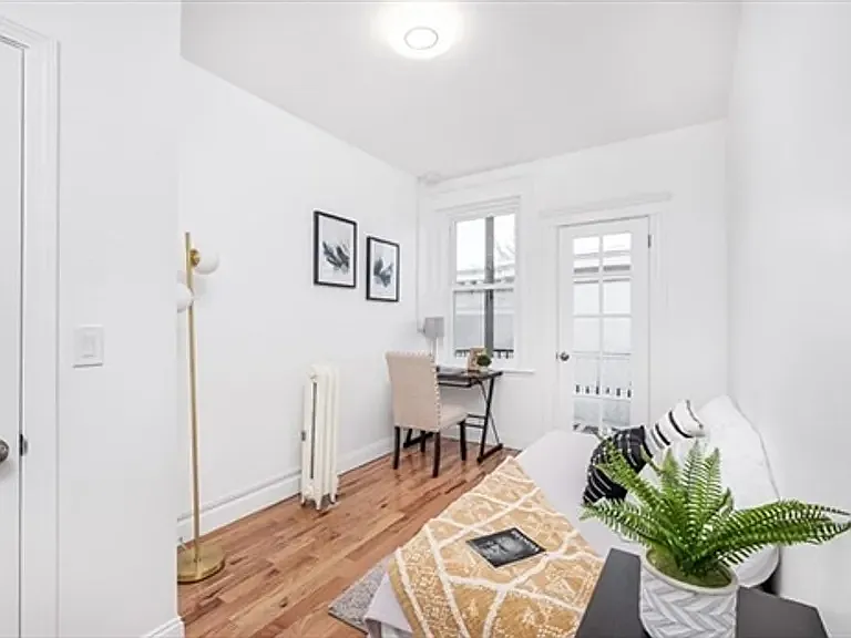 45 Ashford St — Photo 9