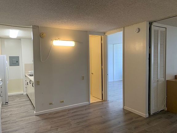 3rd image of 1137 Wilder Ave APT 1104