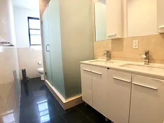 Rented by MOTION New York