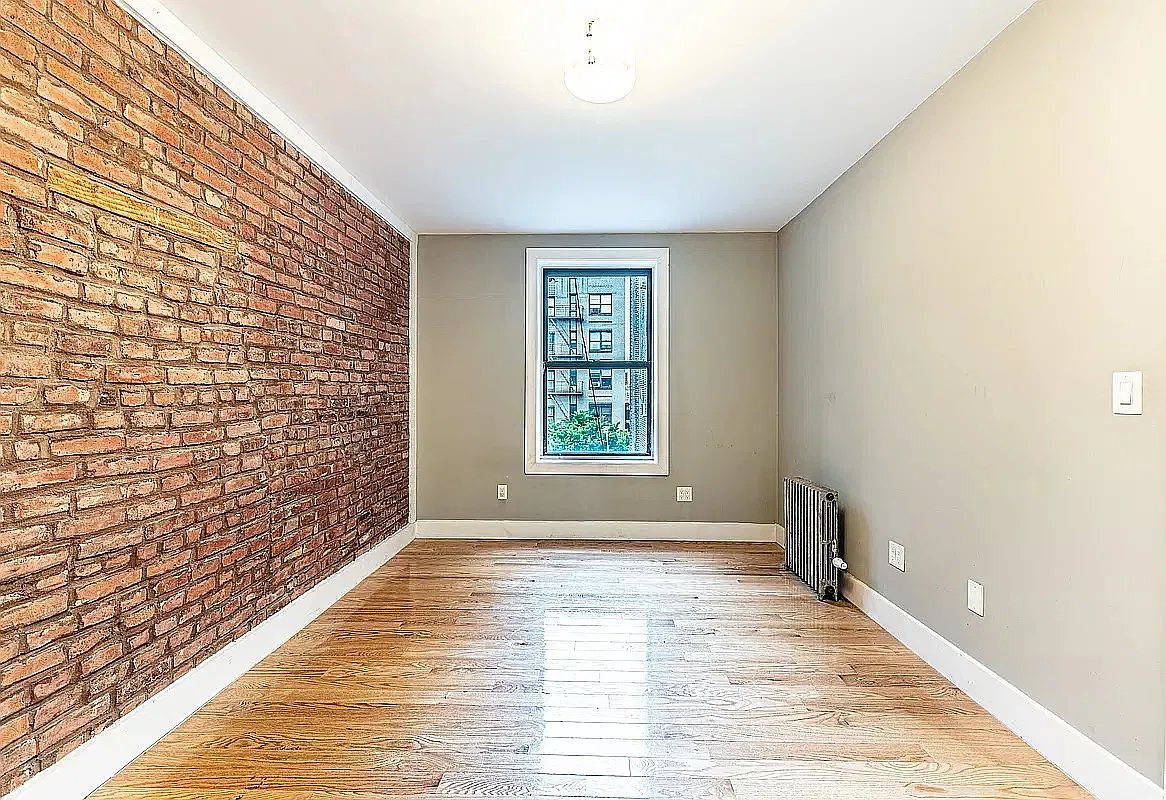 68 Thayer Street — Photo 2