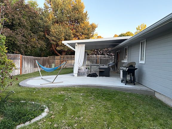 2nd image of 2566 E Mendota Dr