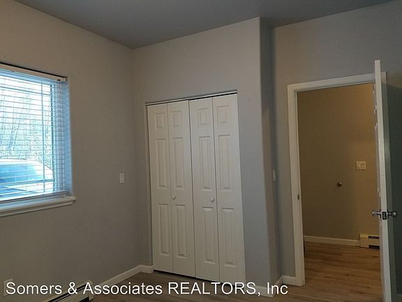 4th image of 2185 Chateau Ct #A