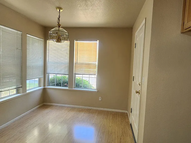 3029 Turnbuckle Cir — Photo 7