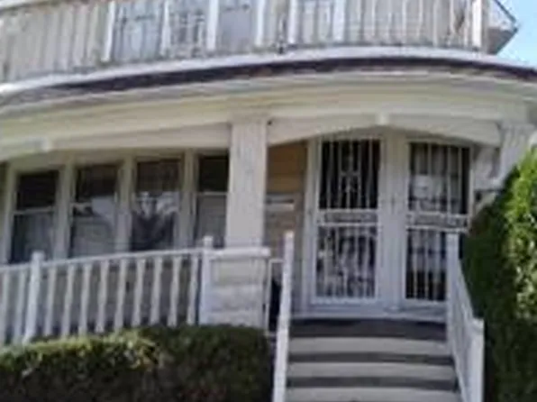 4221 N 26th St, Milwaukee, WI 53209