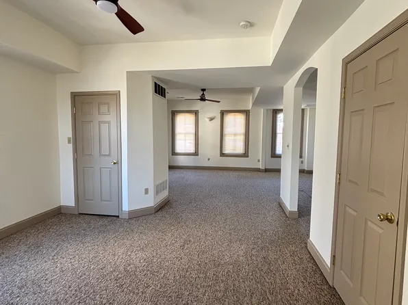 209 E 5th Ave, Conshohocken, PA 19428