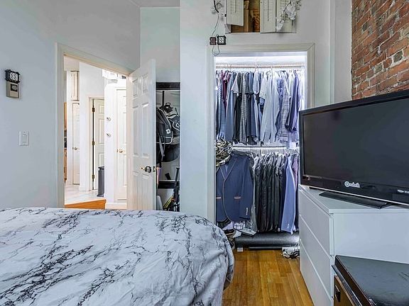 4th image of 549 Columbus Ave APT 2