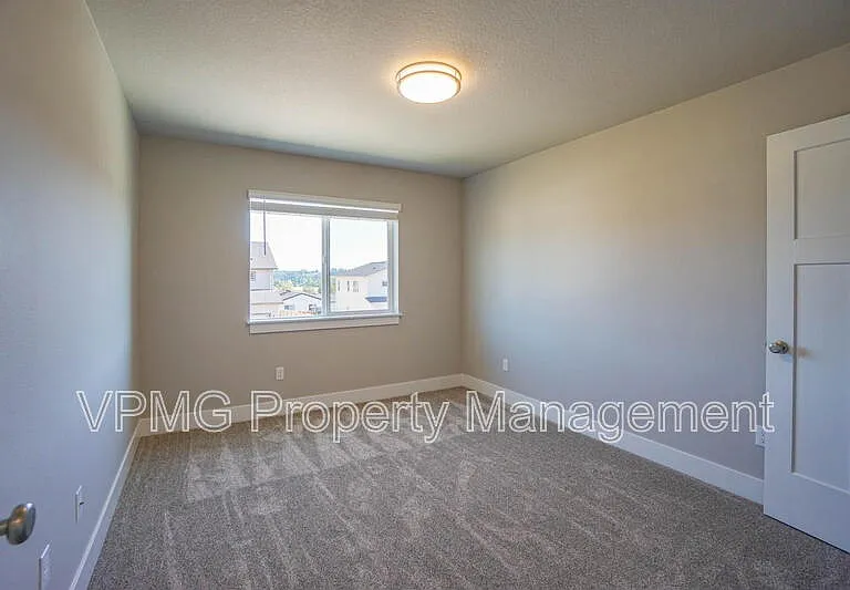 2331 E Otter Loop #A — Photo 13