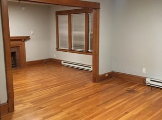 571 Springfield St #2, Chicopee, MA 01013