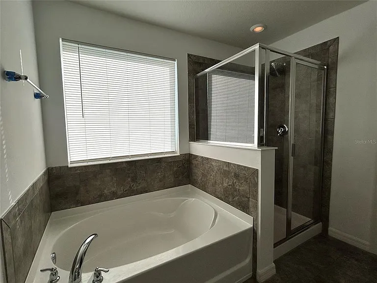 10638 Aldo Moro Dr — Photo 17