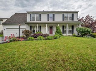 9 Knights Cir, Baldwinsville, NY 13027