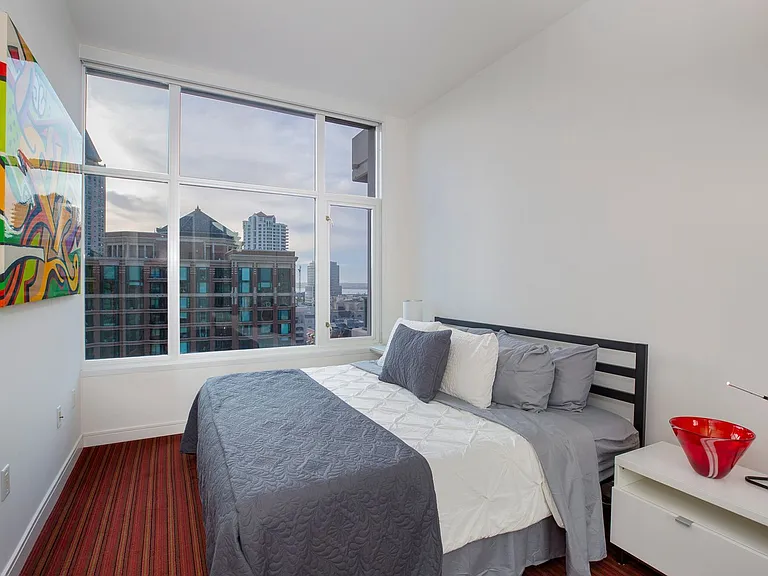 550 Front St #907 — Photo 18
